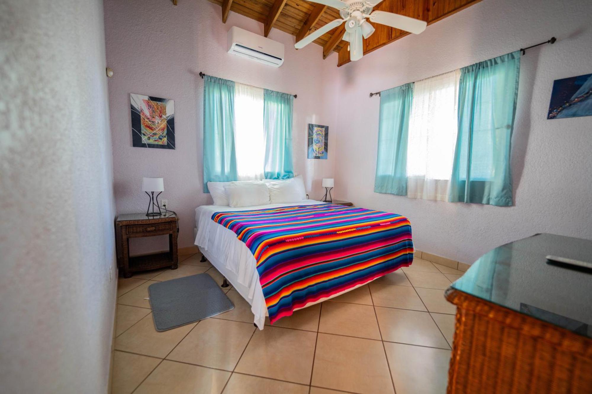 Seaside Inn Roatan West Bay Exterior foto